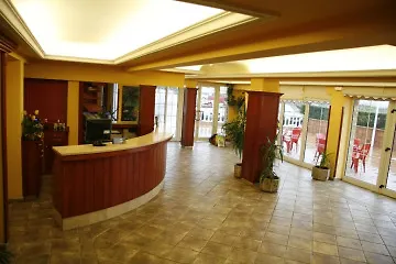 Tamarises Hotel